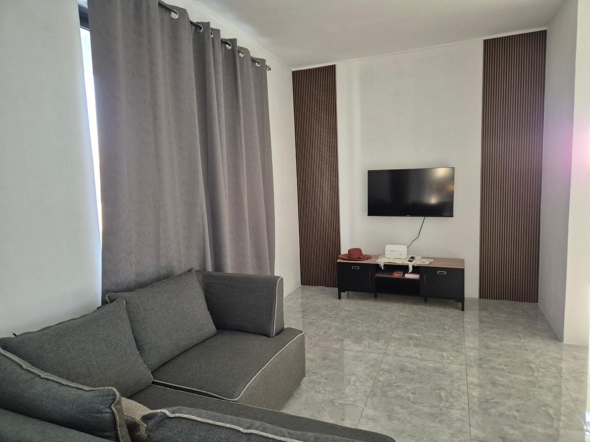 Skyview Apartment- Rooftop Penthouse With Sunset & Sea Views Flic-en-Flacq Camera foto