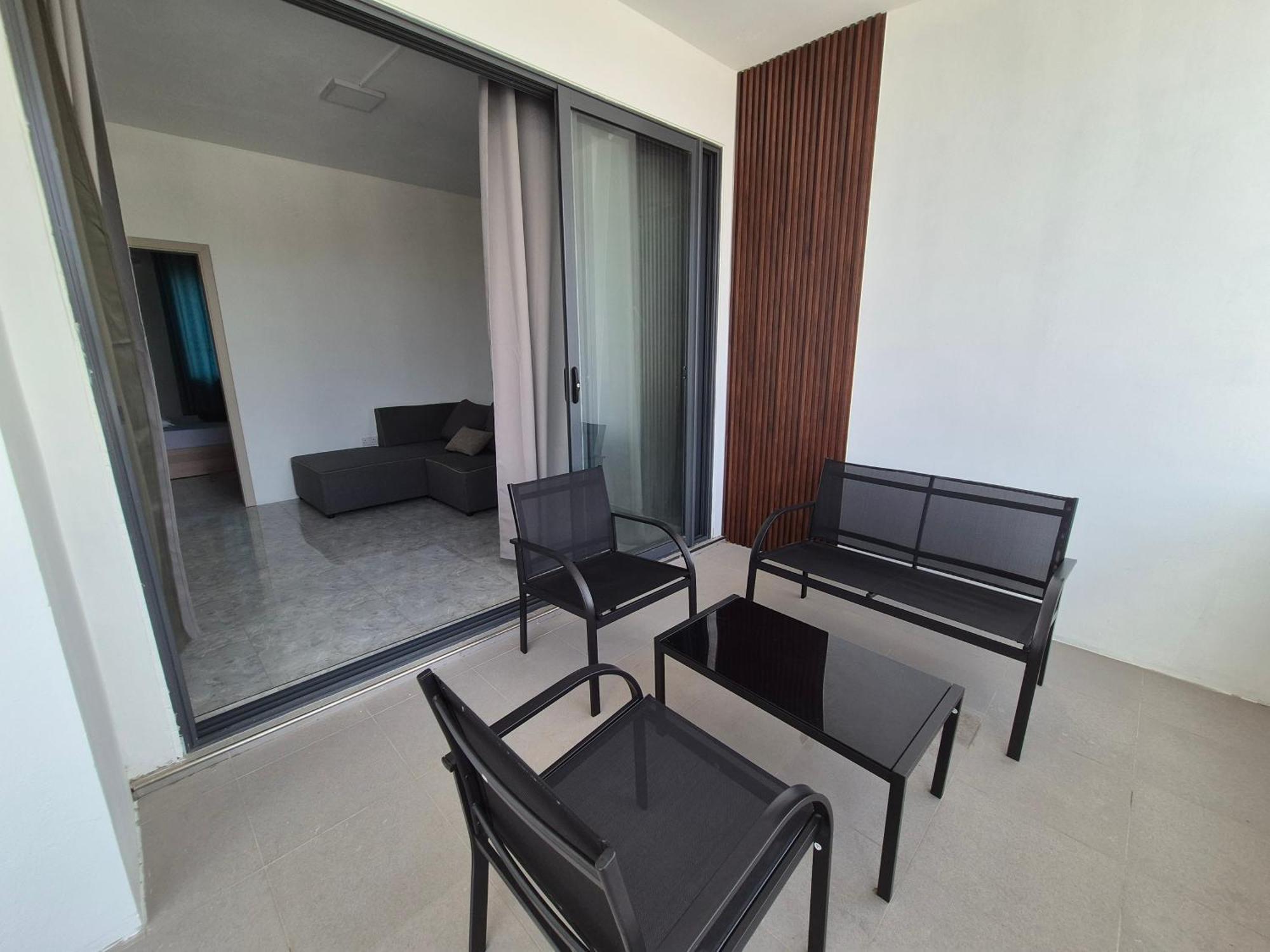 Skyview Apartment- Rooftop Penthouse With Sunset & Sea Views Flic-en-Flacq Esterno foto